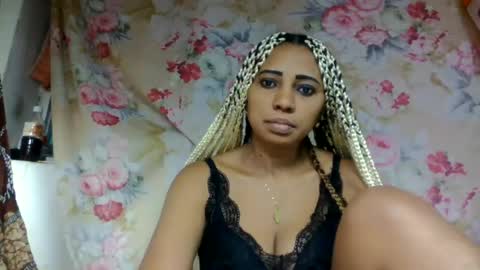 leatianaa online show from 19, 6, 2026