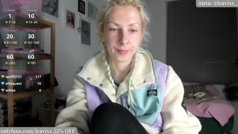 Snapshot of leavixx chatting on 11, 3, 2025 LeaVixx online show from 11, 3, 2025