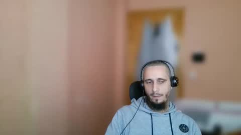 lefrenchiies online show from 13, 1, 2026