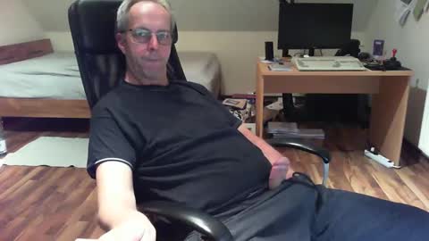 Dave online show from 3, 12, 2024