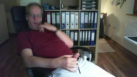 Dave online show from 5, 10, 2025