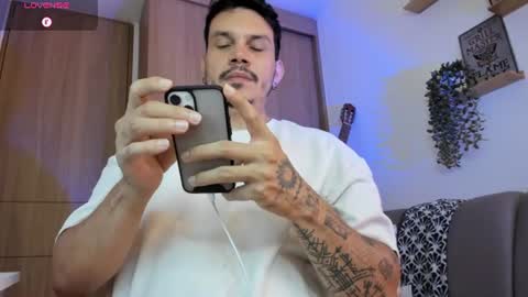 Snapshot of legolas_15 chatting on 30, 6, 2026 Alejandro online show from 30, 6, 2026