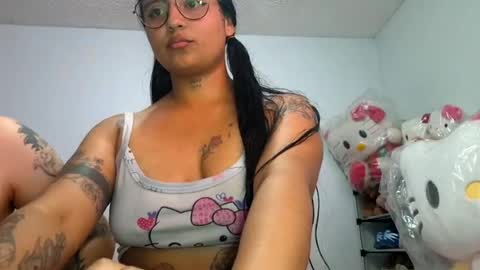 Snapshot of legscaramelxx chatting on 21, 7, 2026 legscaramelxx online show from 21, 7, 2026