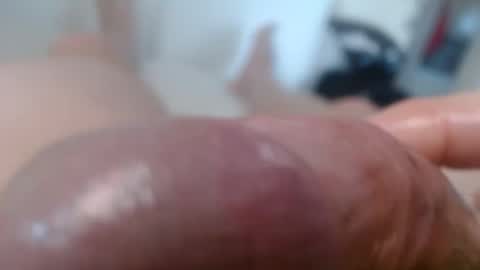 Snapshot of legstrong chatting on 7, 3, 2025 legstrong online show from 7, 3, 2025