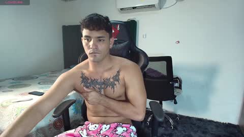 Snapshot of lei_77 chatting on 9, 1, 2025 Lei online show from 9, 1, 2025