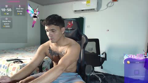 Snapshot of lei_77 chatting on 15, 1, 2025 Lei online show from 15, 1, 2025