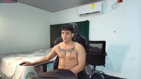 Snapshot of lei_77 chatting on 11, 2, 2025 Lei online show from 11, 2, 2025