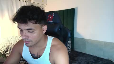 Snapshot of lei_77 chatting on 19, 10, 2025 Lei online show from 19, 10, 2025