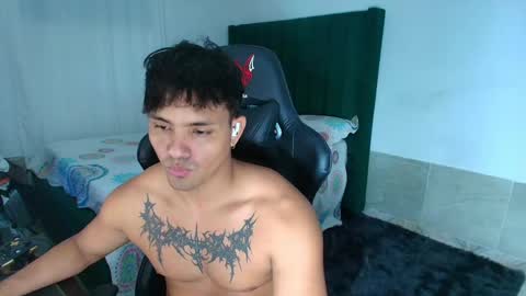 Snapshot of lei_77 chatting on 2, 5, 2026 Lei online show from 2, 5, 2026