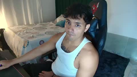 Snapshot of lei_77 chatting on 15, 5, 2026 Lei online show from 15, 5, 2026