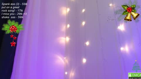 hey Im Leia and I love rock  online show from 7, 12, 2024