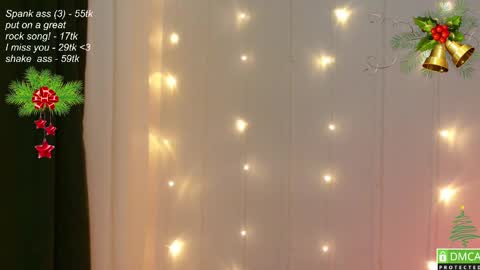 hey Im Leia and I love rock  online show from 15, 12, 2024