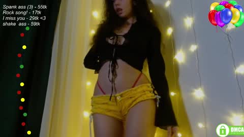 hey Im Leia and I love rock  online show from 28, 2, 2025