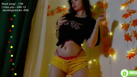 hey Im Leia and I love rock  online show from 18, 10, 2025