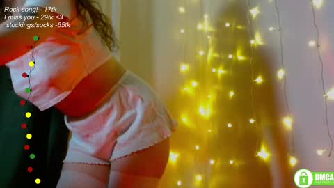 hey Im Leia and I love rock  online show from 7, 3, 2026