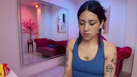 Snapshot of leia_queens chatting on 6, 3, 2025 Leia. online show from 6, 3, 2025