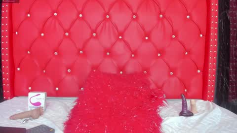 Snapshot of leigh_angels chatting on 14, 12, 2024 LEIGH ANGELS online show from 14, 12, 2024