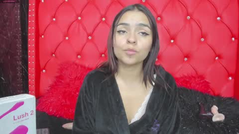 Snapshot of leigh_angels chatting on 23, 12, 2024 LEIGH ANGELS online show from 23, 12, 2024