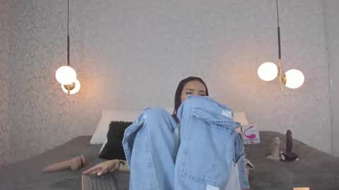 Snapshot of leigh_angels chatting on 19, 9, 2025 LEIGH ANGELS online show from 19, 9, 2025