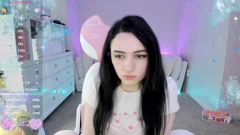 Snapshot of leighlalove chatting on 30, 9, 2025 Leighla online show from 30, 9, 2025