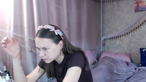 leila_bambi online show from 2, 4, 2026