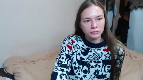 Snapshot of leila_bambi_ chatting on 5, 12, 2024 leila_bambi_ online show from 5, 12, 2024