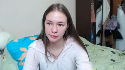 Snapshot of leila_bambi_ chatting on 21, 1, 2025 leila_bambi_ online show from 21, 1, 2025