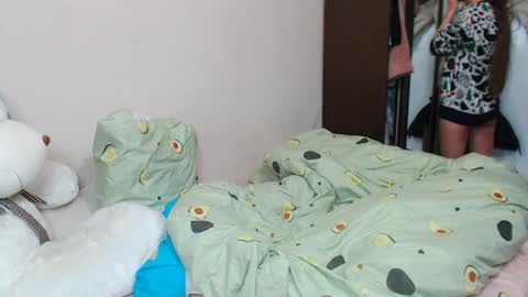 Snapshot of leila_bambi_ chatting on 23, 1, 2025 leila_bambi_ online show from 23, 1, 2025
