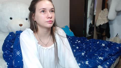 Snapshot of leila_bambi_ chatting on 28, 1, 2025 leila_bambi_ online show from 28, 1, 2025