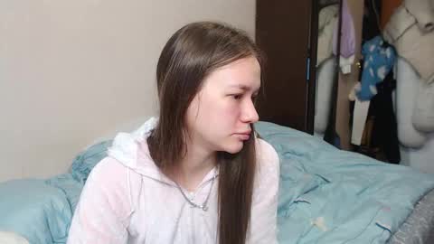 Snapshot of leila_bambi_ chatting on 12, 2, 2025 leila_bambi_ online show from 12, 2, 2025