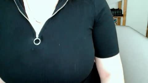 Leila online show from 21, 9, 2025