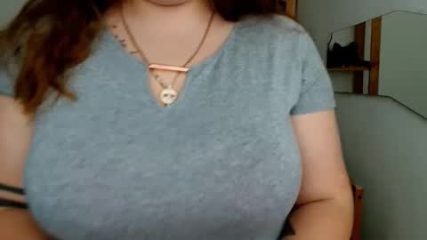 Leila online show from 5, 11, 2025