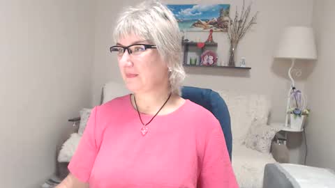 Leila Kinky online show from 15, 10, 2025