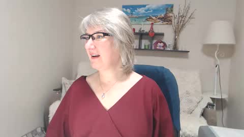 Leila Kinky online show from 5, 12, 2025