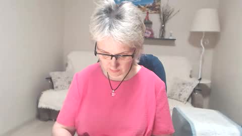 Snapshot of leilamays chatting on 16, 5, 2026 Leila Kinky online show from 16, 5, 2026