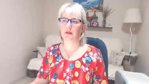 Snapshot of leilamays chatting on 24, 5, 2026 Leila Kinky online show from 24, 5, 2026
