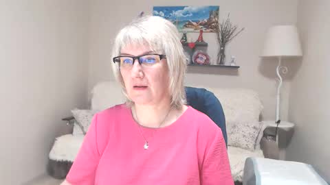Snapshot of leilamays chatting on 26, 5, 2026 Leila Kinky online show from 26, 5, 2026