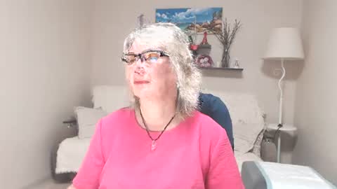 Snapshot of leilamays chatting on 29, 6, 2026 Leila Kinky online show from 29, 6, 2026