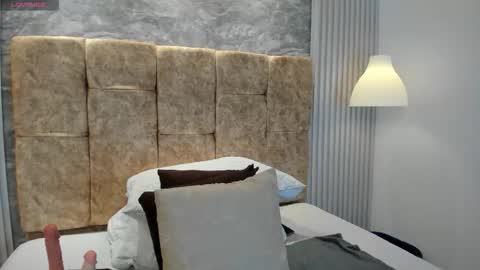 leilapons online show from 24, 10, 2025