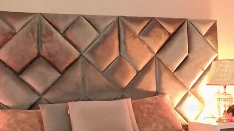 Snapshot of leizathompson chatting on 14, 2, 2026 Leizathompson online show from 14, 2, 2026