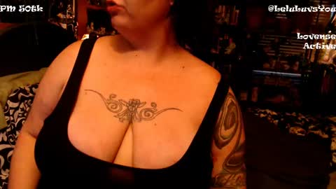 Lelu Fallas online show from 8, 1, 2025