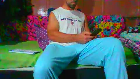 Snapshot of lemao77 chatting on 13, 11, 2025 SEX MASTER online show from 13, 11, 2025