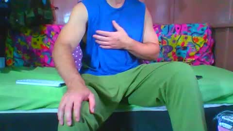Snapshot of lemao77 chatting on 28, 11, 2025 SEX MASTER online show from 28, 11, 2025