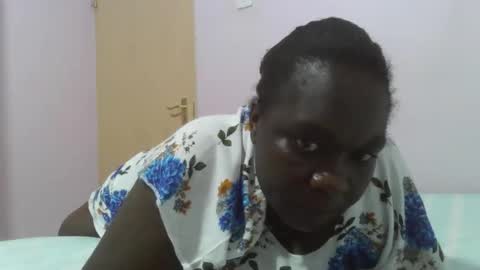 Snapshot of lemon_girl90 chatting on 5, 1, 2026 lemon_girl90 online show from 5, 1, 2026