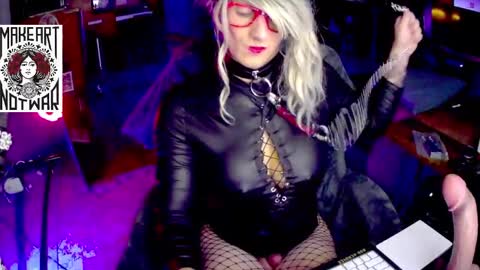 Lemon Stealing Whore online show from 18, 1, 2026