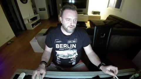 Snapshot of lemouth006 chatting on 17, 1, 2025 Ange online show from 17, 1, 2025