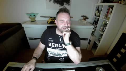 Snapshot of lemouth006 chatting on 30, 1, 2025 Ange online show from 30, 1, 2025