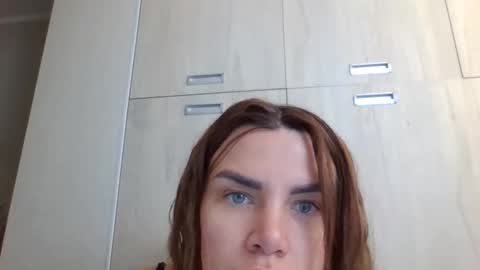 Snapshot of lena6122000 chatting on 12, 9, 2025 lena6122000 online show from 12, 9, 2025