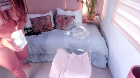 Lena Paul online show from 17, 2, 2026