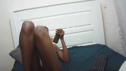 Snapshot of lenah6 chatting on 30, 11, 2025 lenah6 online show from 30, 11, 2025